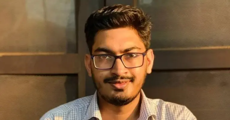 প্রধান উপদেষ্টার আইসিটি–বিষয়ক বিশেষ সহকারী ফয়েজ আহমদ তৈয়্যবের ব্যক্তিগত কর্মকর্তা আতিক মোর্শেদ